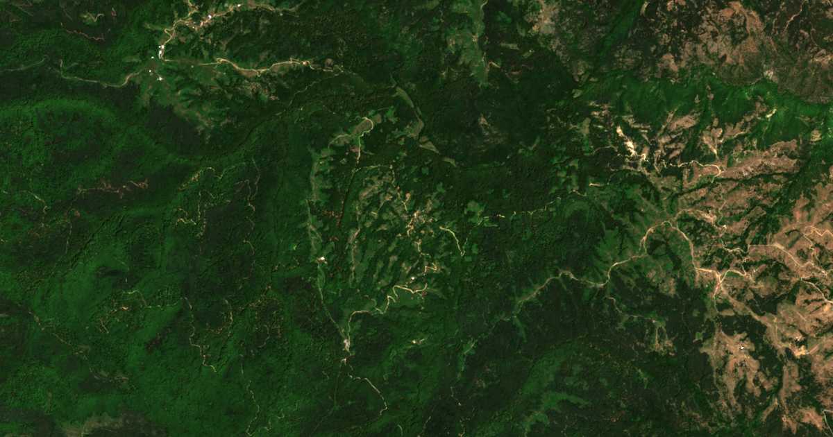 Satellite map of Dragush