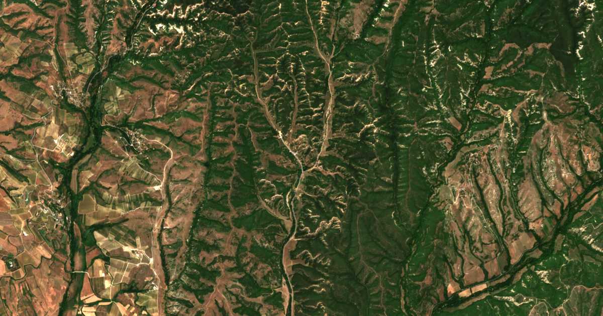 Satellite map of Zlatolist