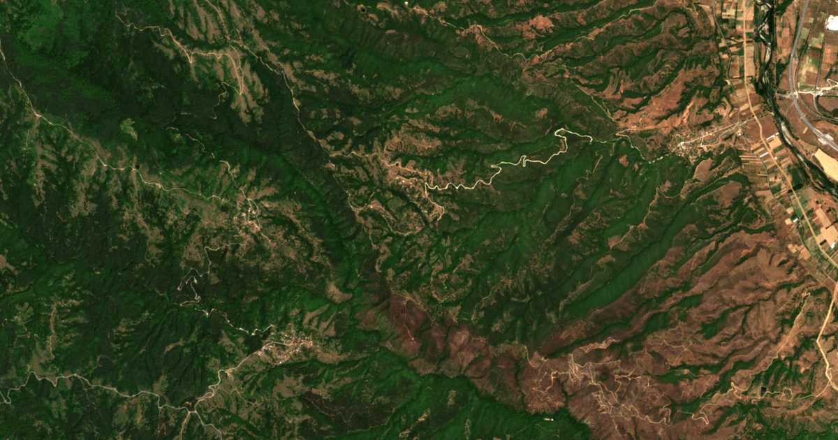 Satellite map of Karpelevo