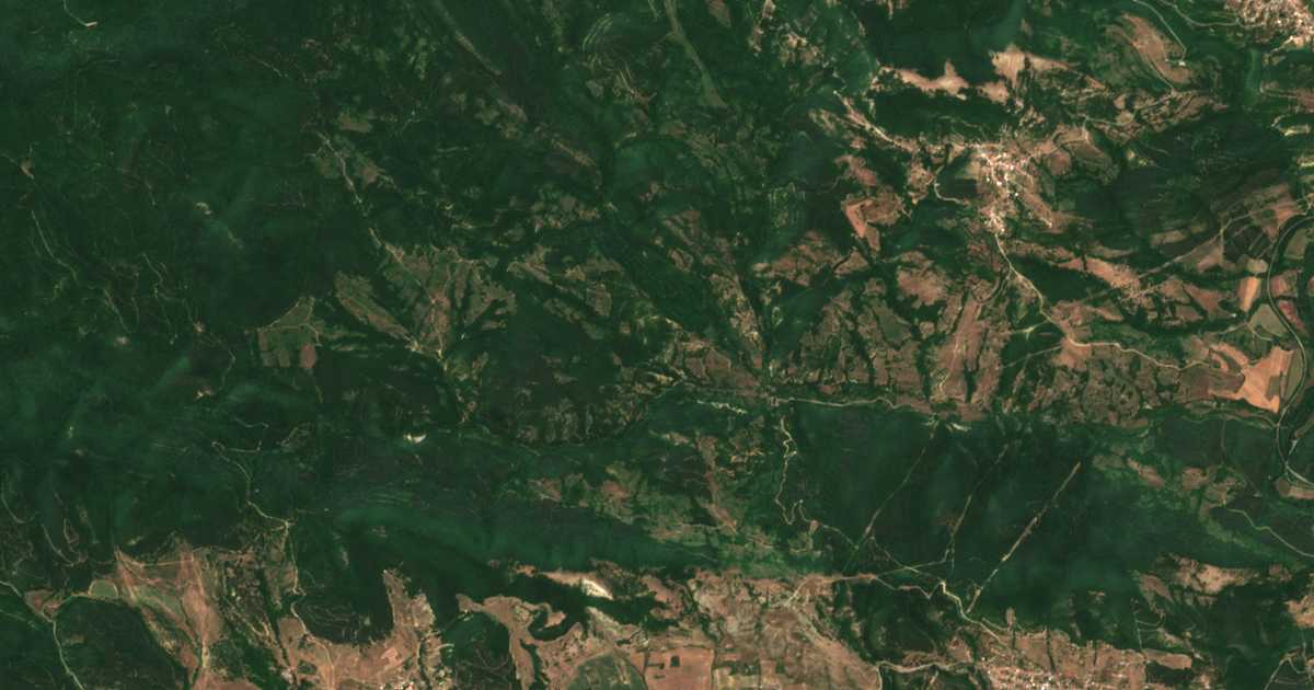 Satellite map of Dyulya