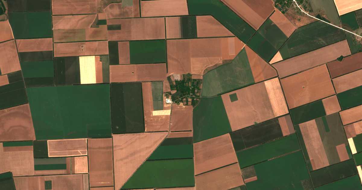 Satellite map of Bilo