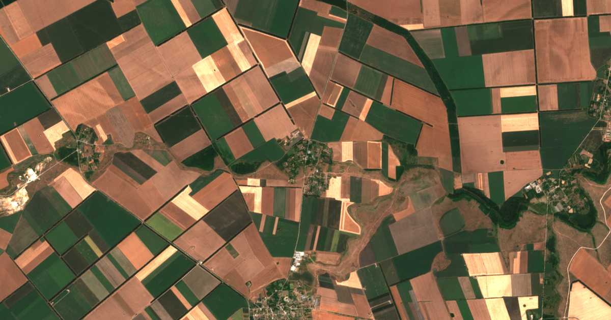 Satellite map of Chelopechene