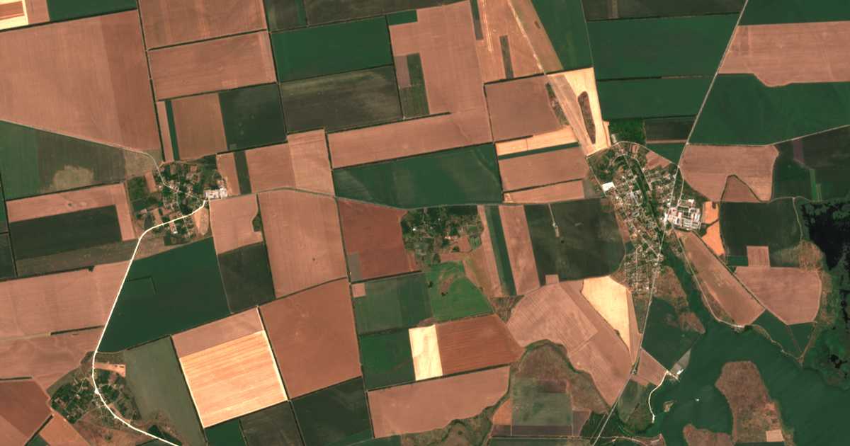 Satellite map of Staevtsi