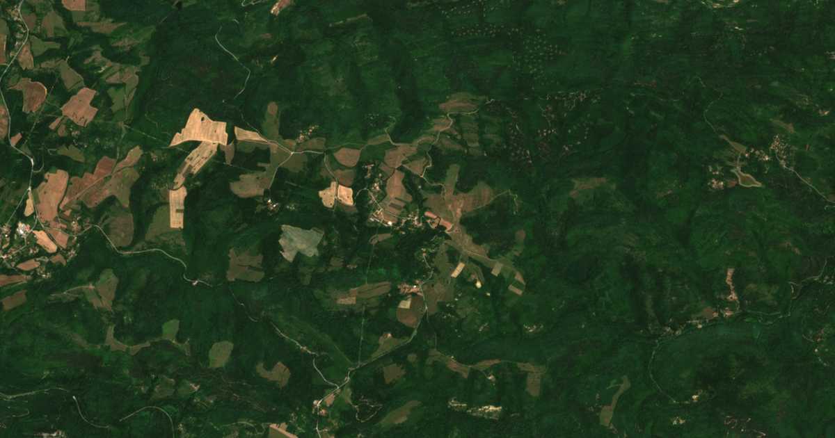 Satellite map of Golemi Bulgareni
