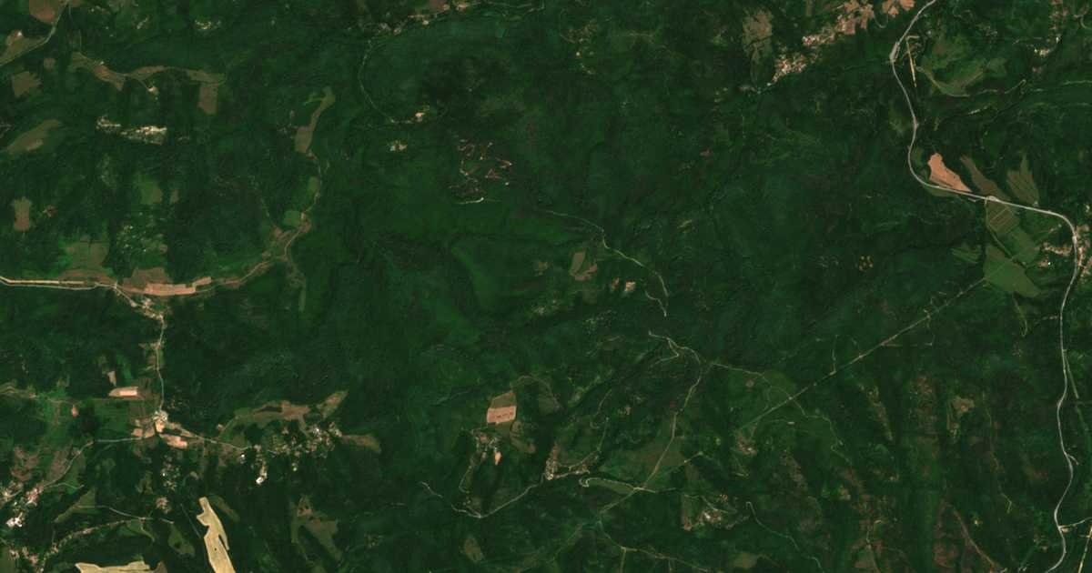 Satellite map of Strazhata