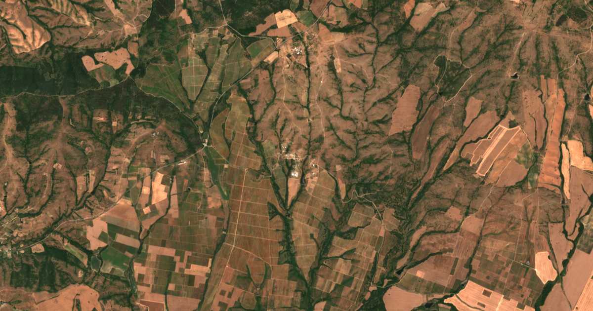 Satellite map of Kolarovo
