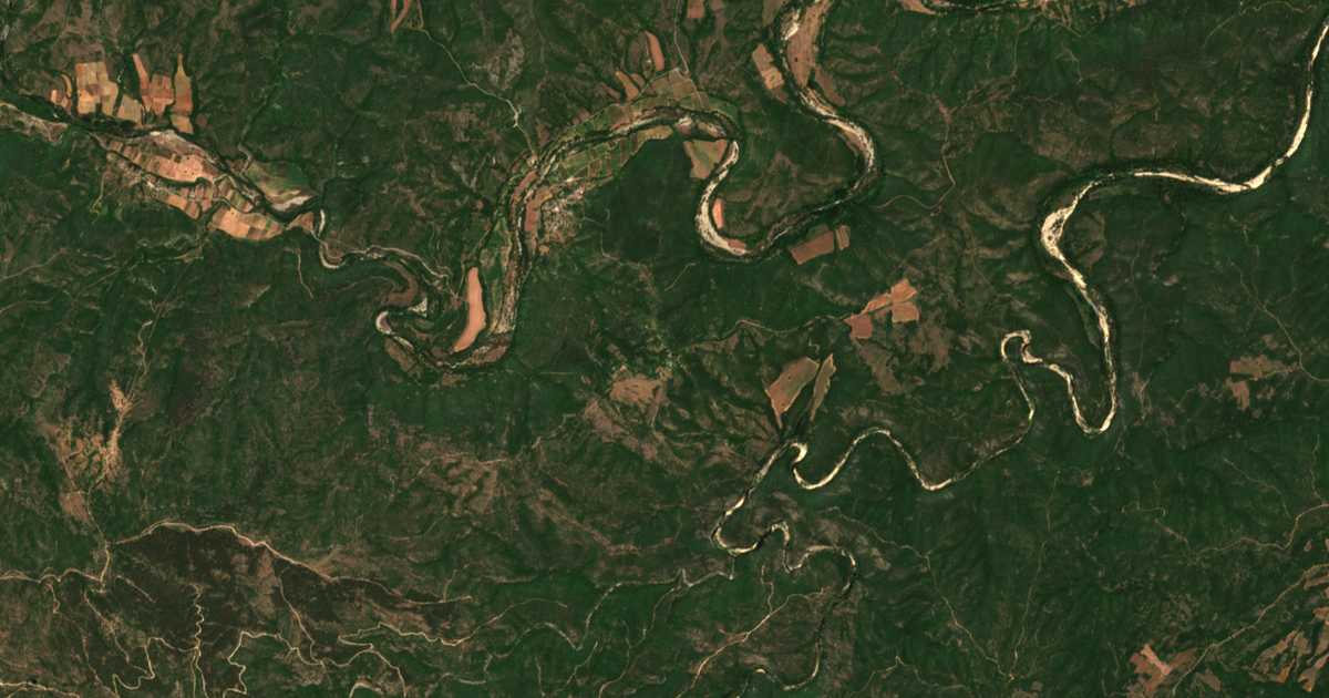 Satellite map of Gorno Lukovo