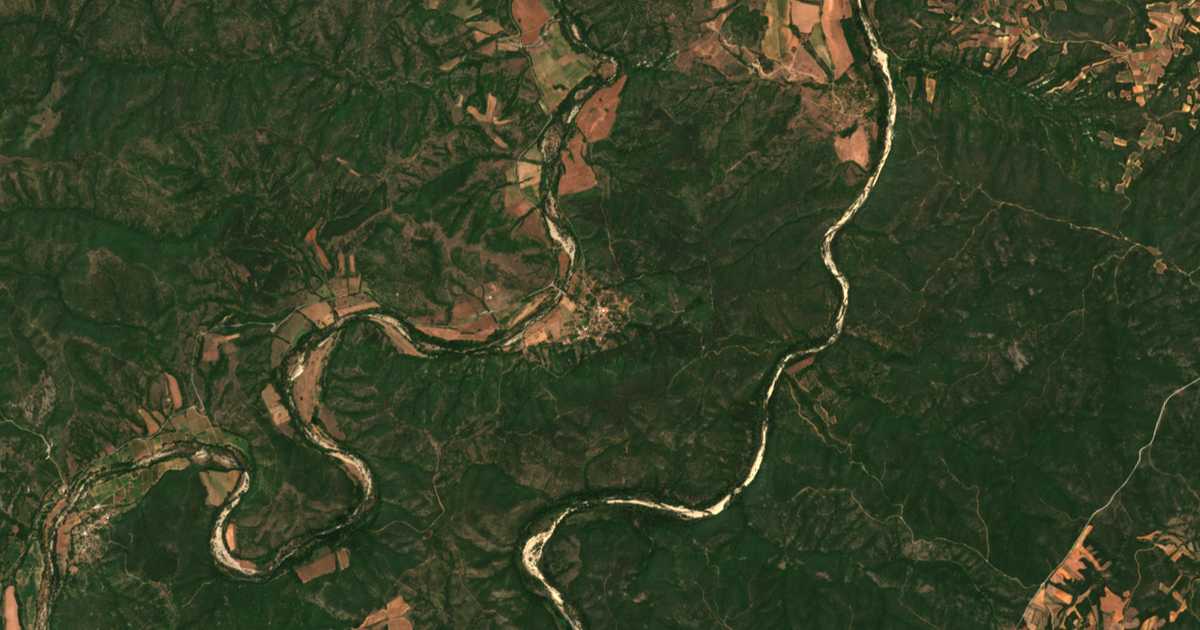Satellite map of Mandritsa