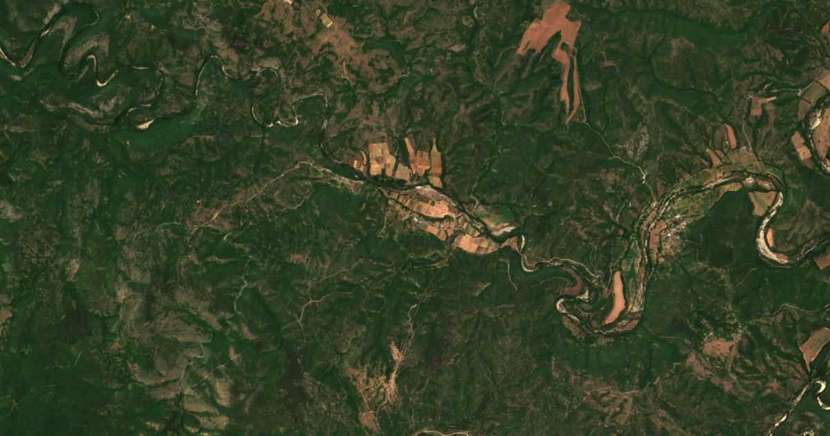 Satellite map of Meden Buk