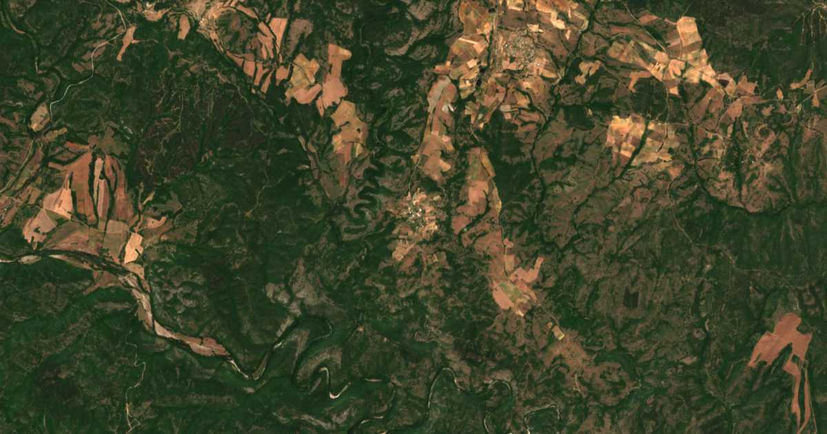 Satellite map of Zhelezari