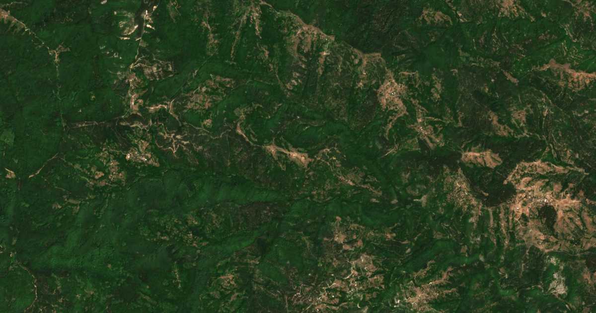 Satellite map of Mak