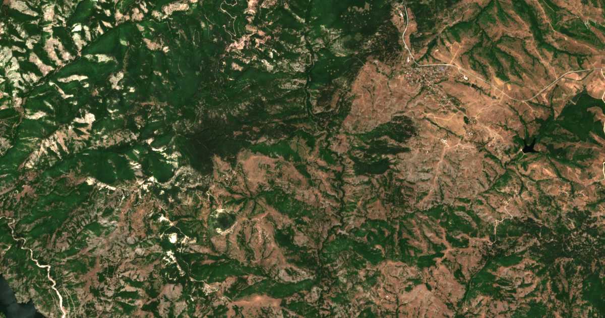 Satellite map of Sredska