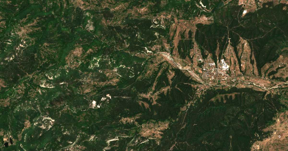 Satellite map of Albantsi