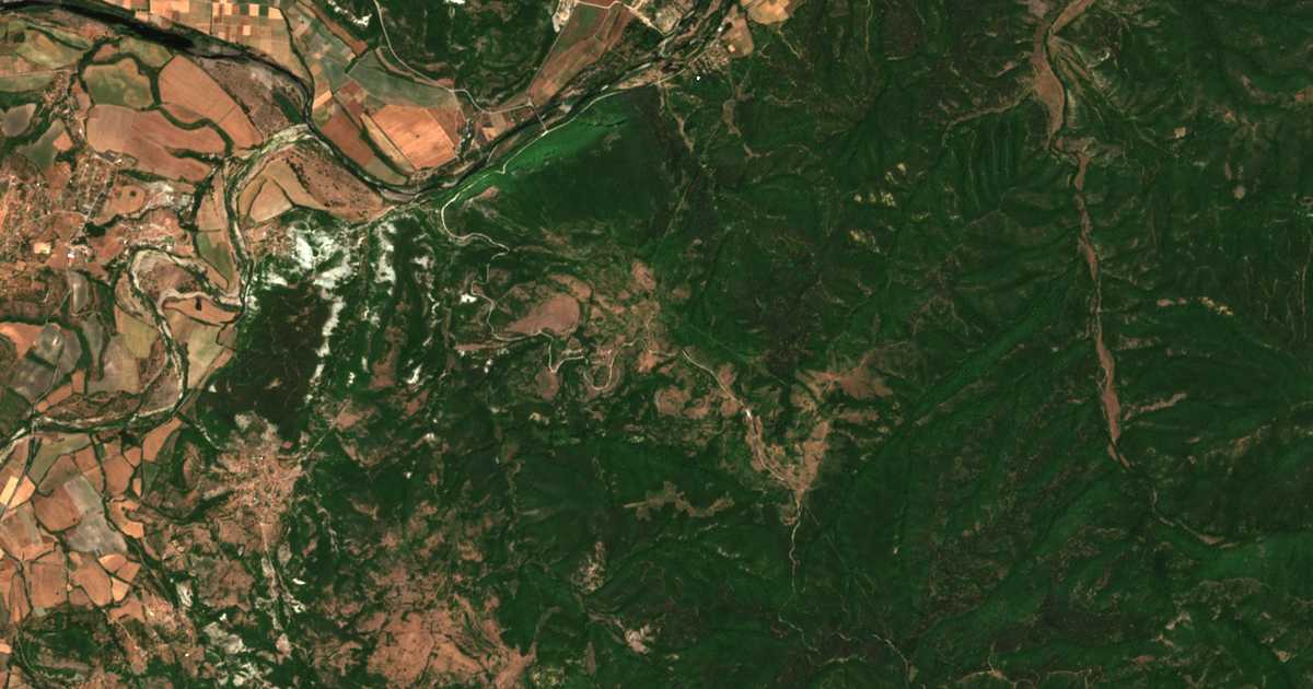 Satellite map of Oreshari