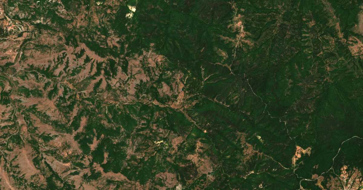 Satellite map of Sbor