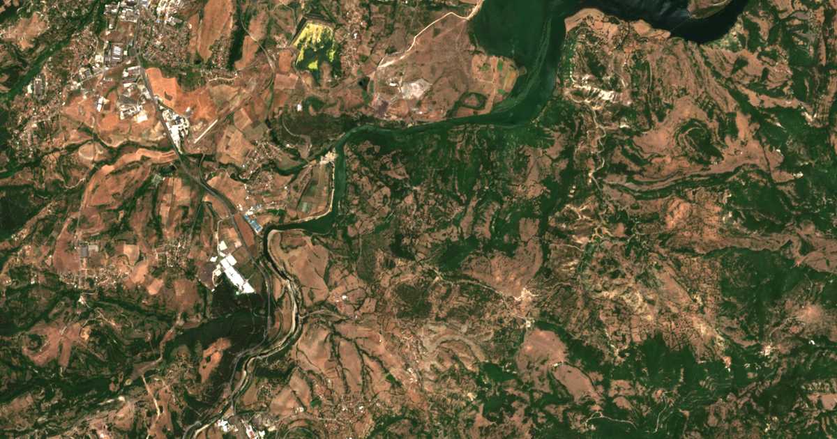 Satellite map of Letovnik