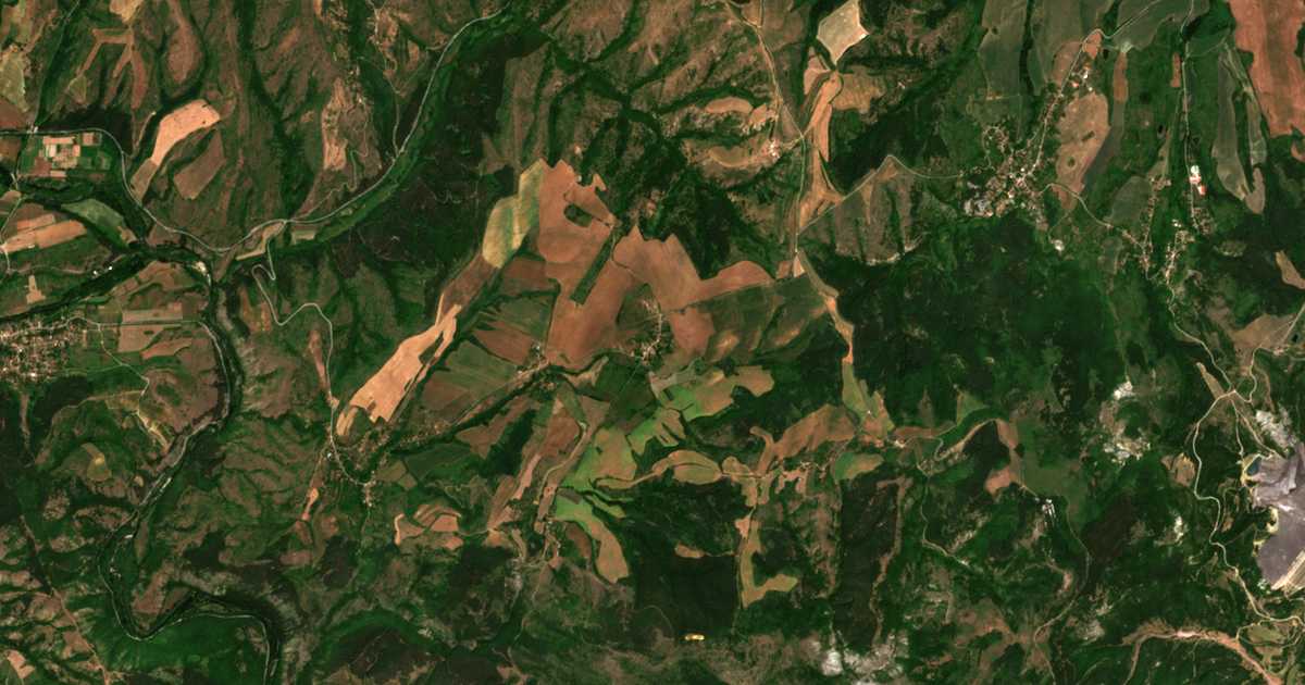 Satellite map of Blato
