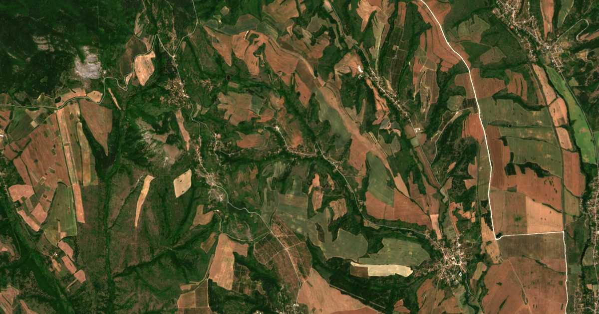 Satellite map of Novoselyane