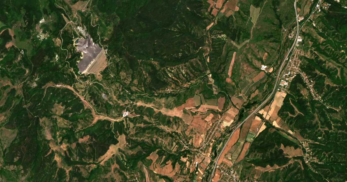 Satellite map of Gramade