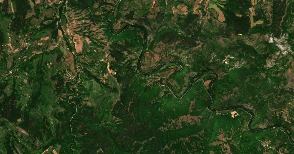 Satellite map of Pastuh