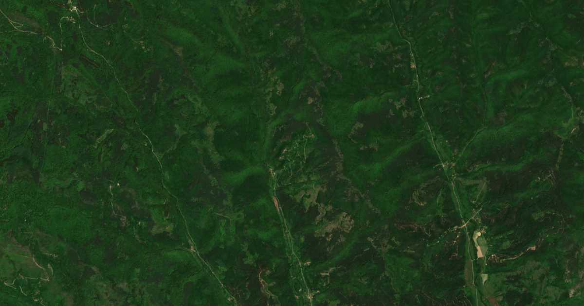 Satellite map of Bazovitsa