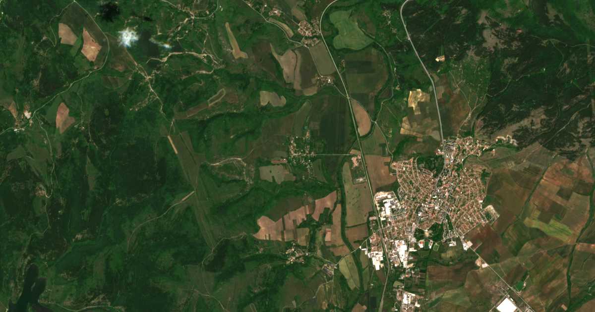 Satellite map of Nikolaevo
