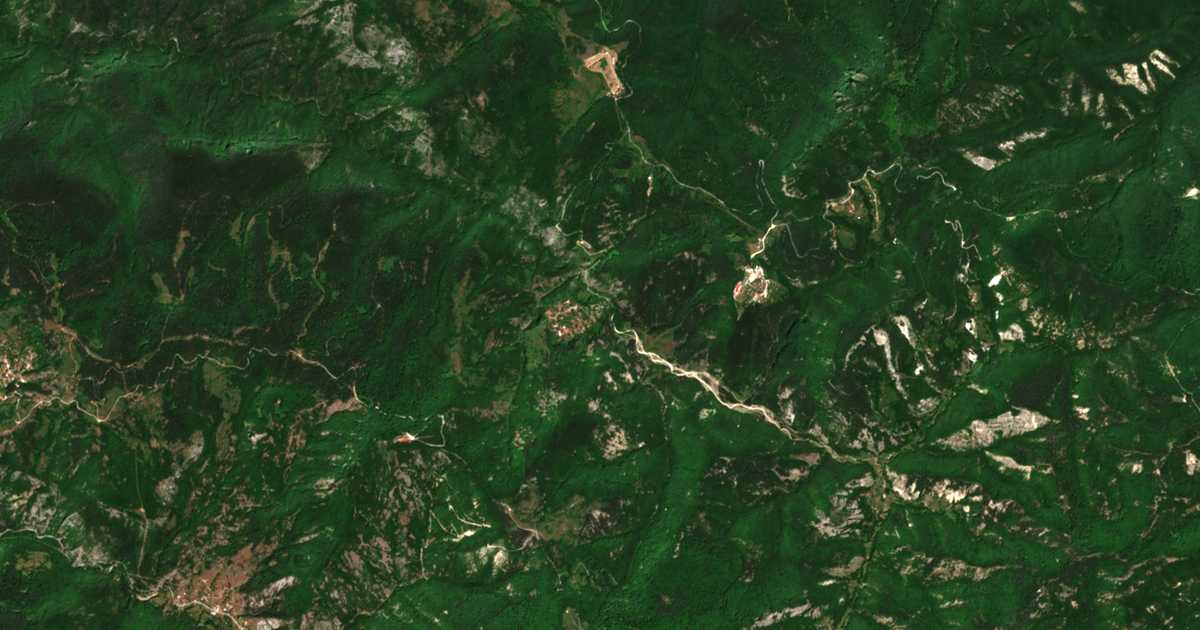 Satellite map of Mostovo