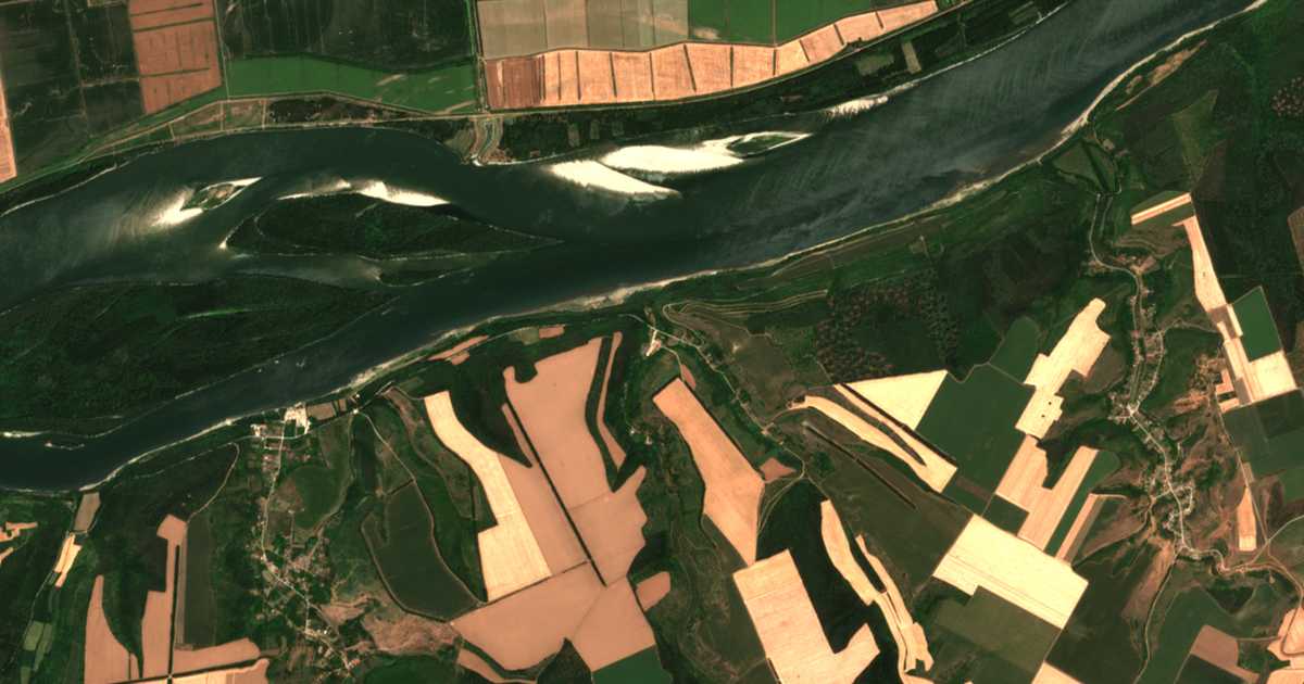 Satellite map of Dunavets