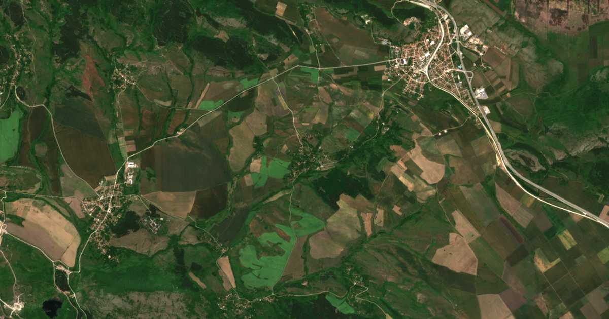Satellite map of Chukovezer