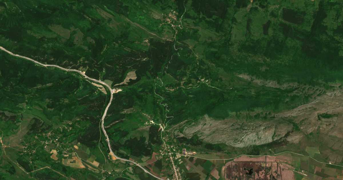 Satellite map of Letnitsa