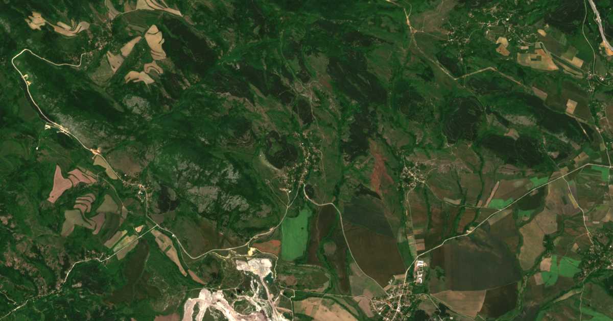 Satellite map of Vladislavtsi