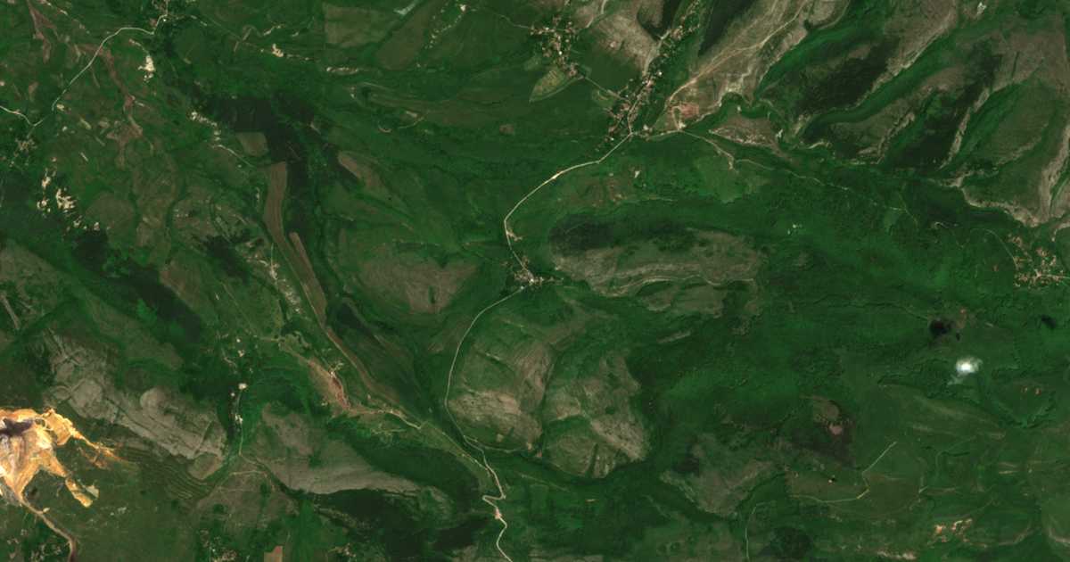 Satellite map of Smolcha