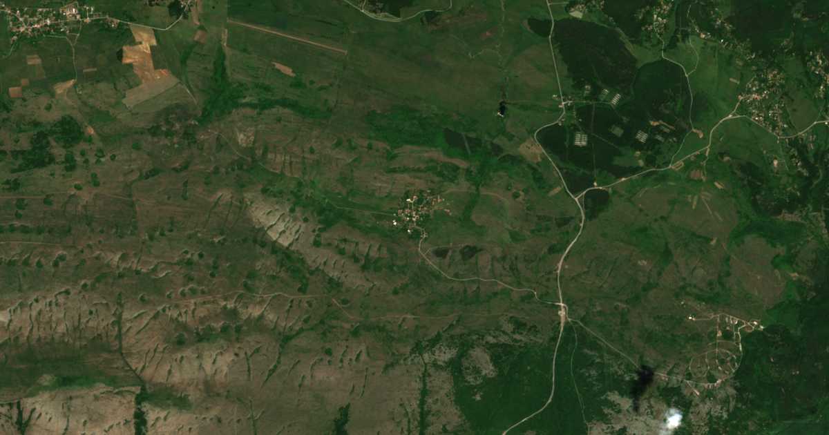 Satellite map of Ponor