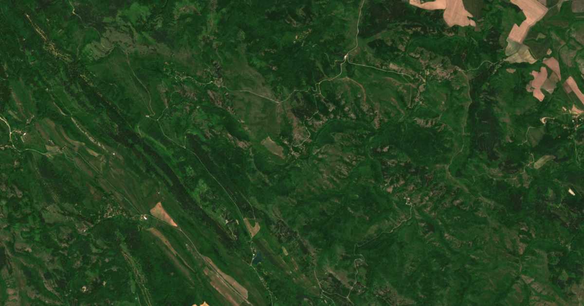 Satellite map of Pishtane