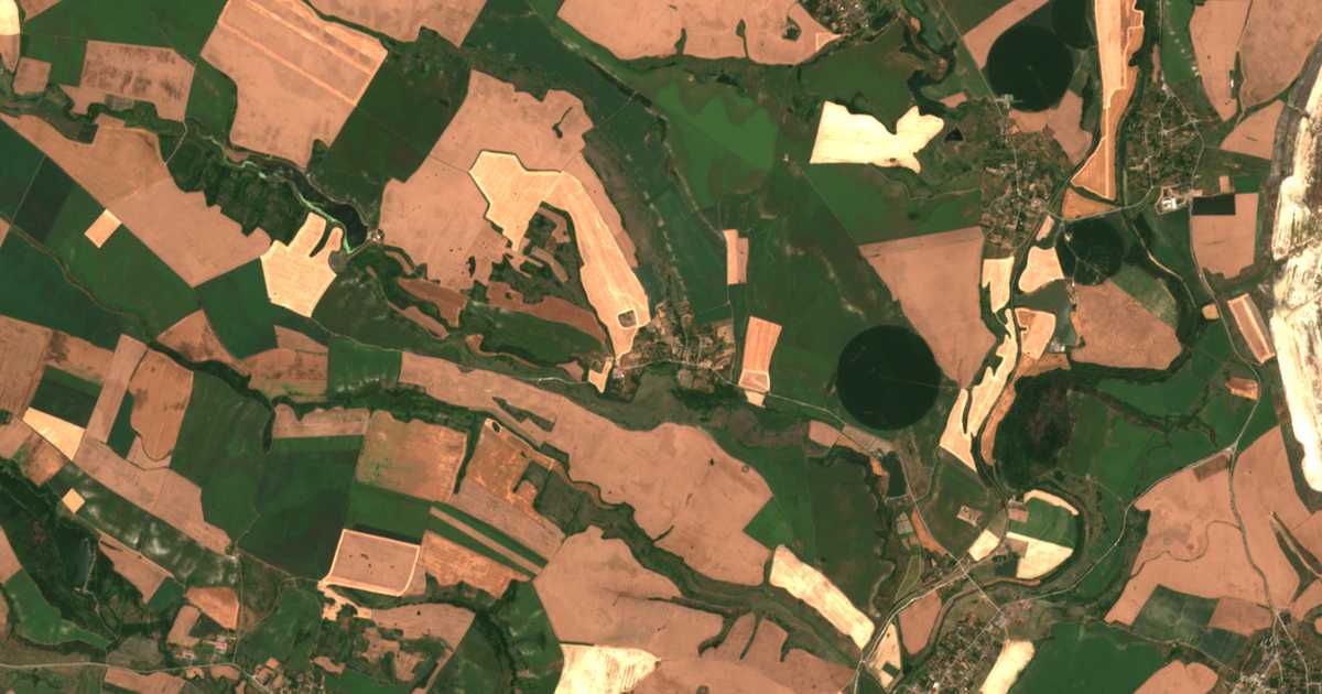 Satellite map of Konstantinovets