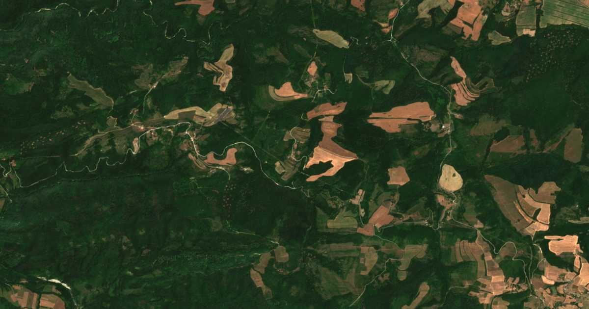 Satellite map of Dabravitsa