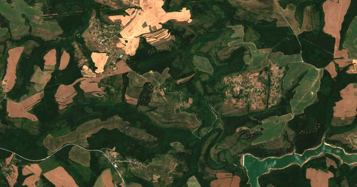 Satellite map of Prisoyna