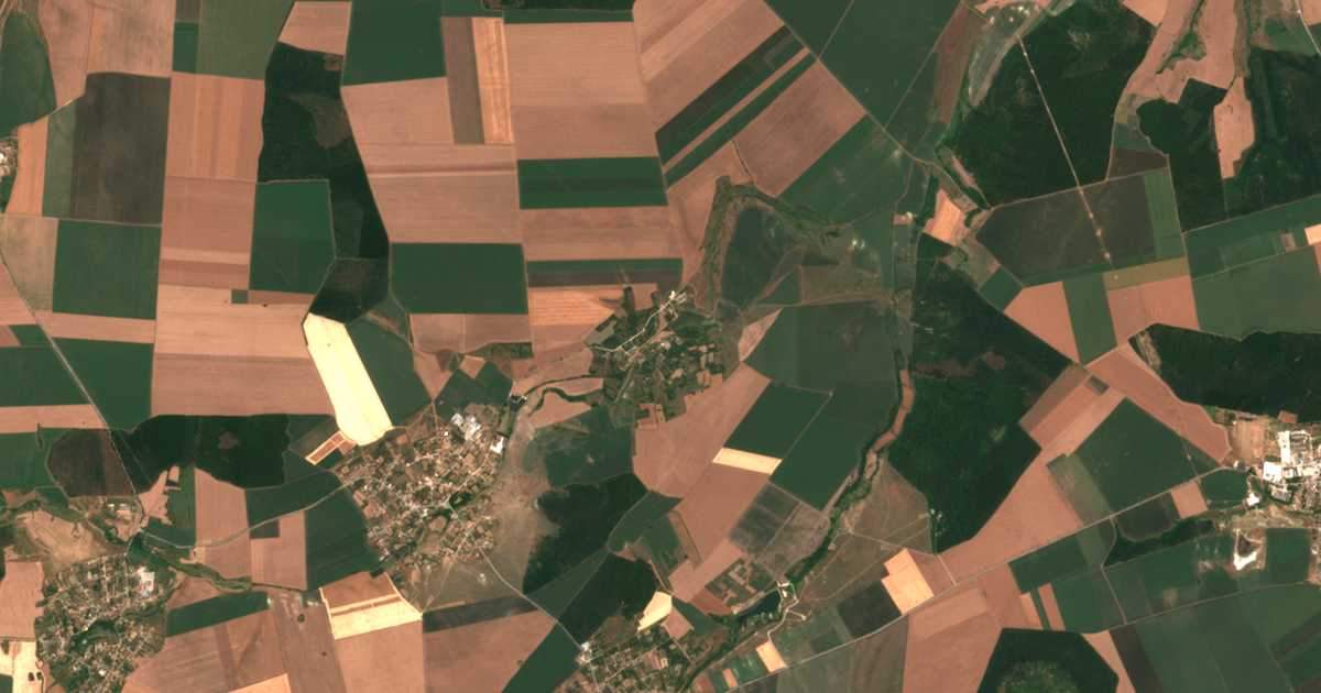 Satellite map of Krakra