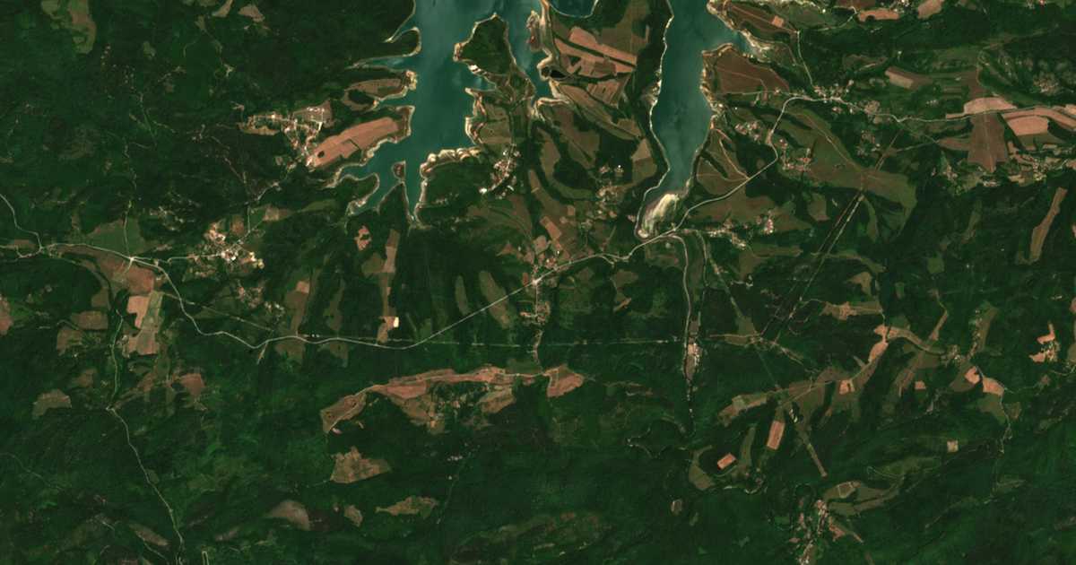 Satellite map of Gardevtsi