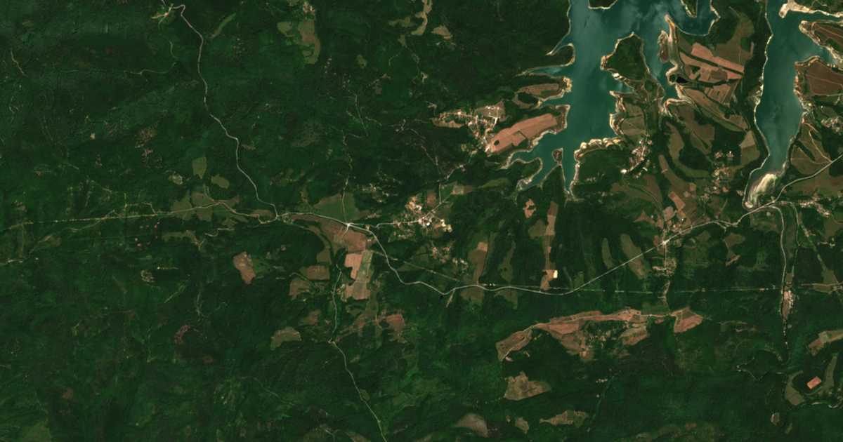 Satellite map of Sredni kolibi