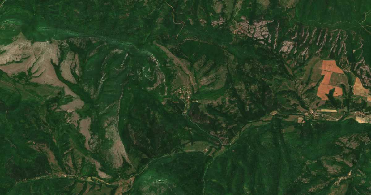 Satellite map of Prauzhda