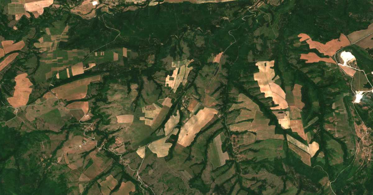 Satellite map of Varba