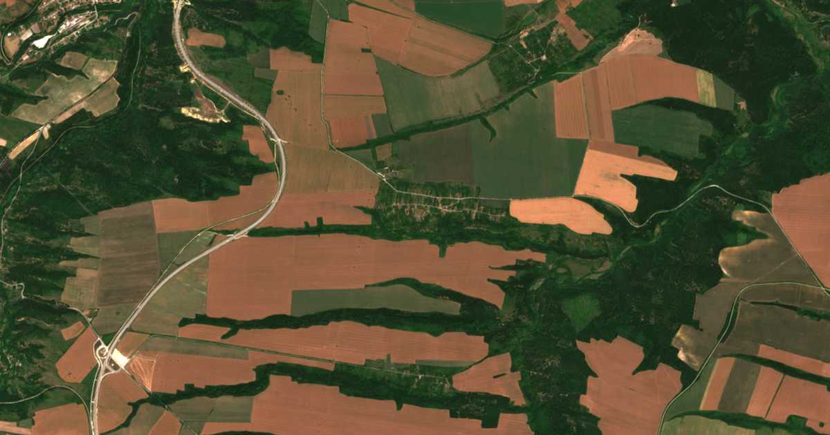 Satellite map of Kostichovtsi