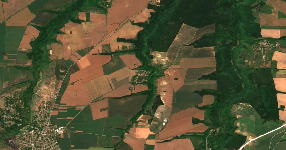 Satellite map of Vodna