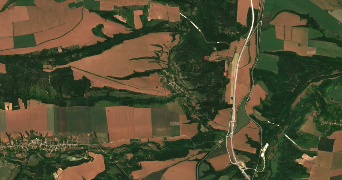 Satellite map of Valchek