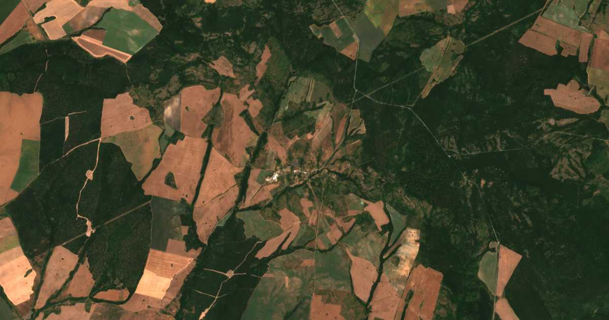Satellite map of Kamen vrah