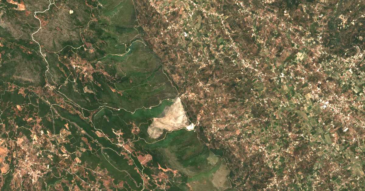 Satellite map of Agia Marina