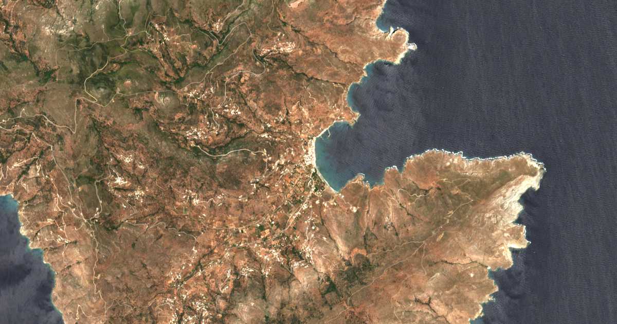 Satellite map of Ormos Korthiou