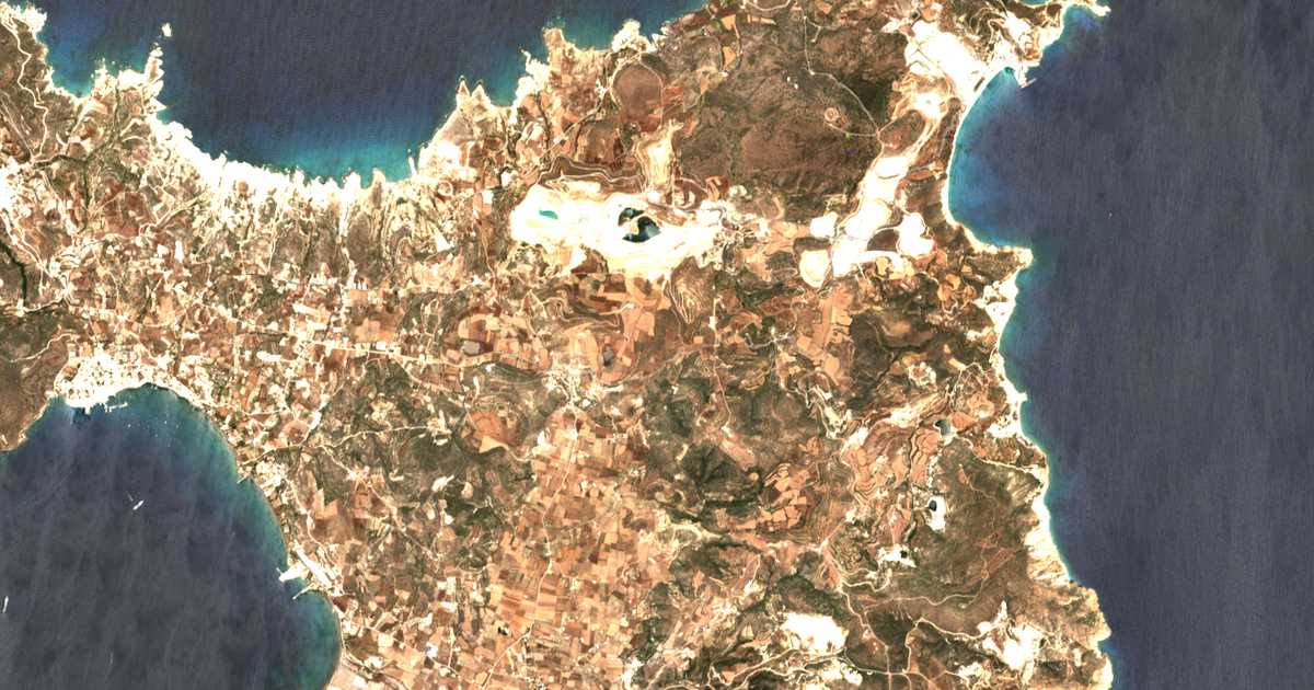 Satellite map of Katsaronas